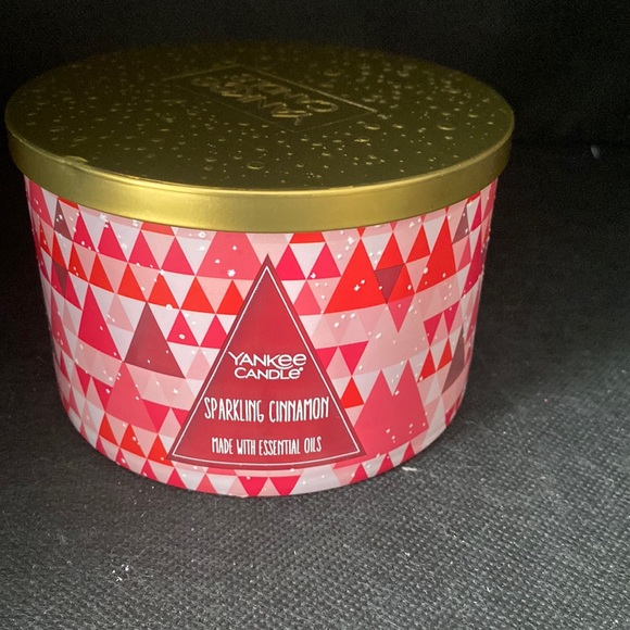Yankee Candle Accents Sparkling Cinnamon Yankee Candle Poshmark